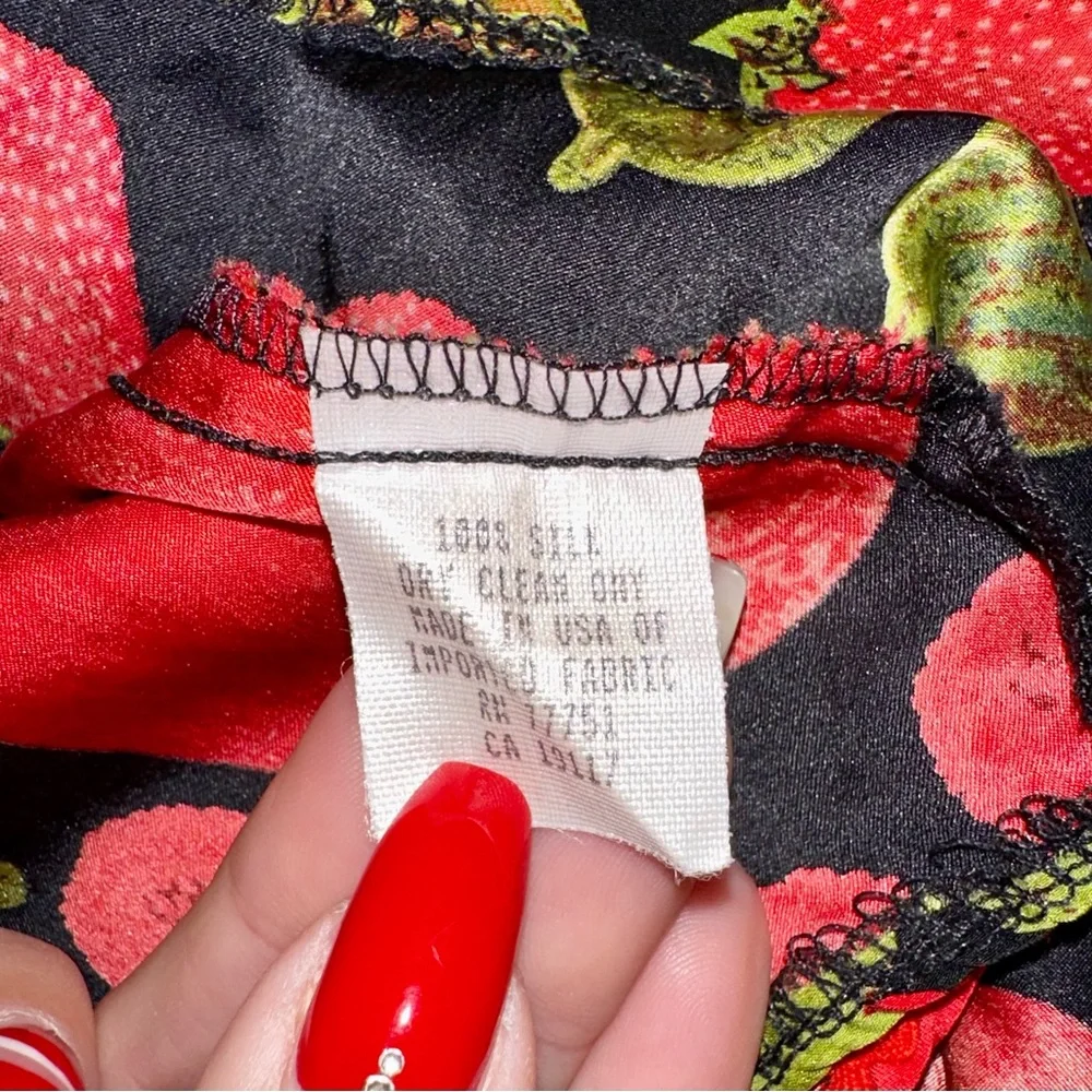 Betsey Johnson VINTAGE ULTRA RARE fruit dress! Women’s size 2 🍒🍓🍇🍎🍉 - Picture 6 of 6